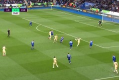 迪亚斯离队的蝴蝶效应！利物浦连续4场绝杀，锋线改革迫在眉睫